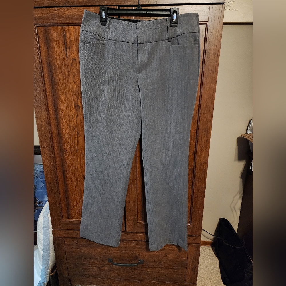 Apt 9 grey dress pants